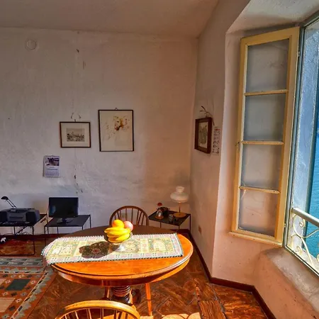 Acqua Vista Apartment Rezzonico
